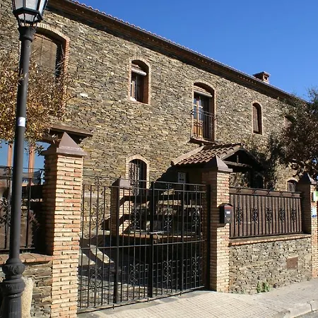 Pena Falcon En Monfraguee Hasta 15 Personas *