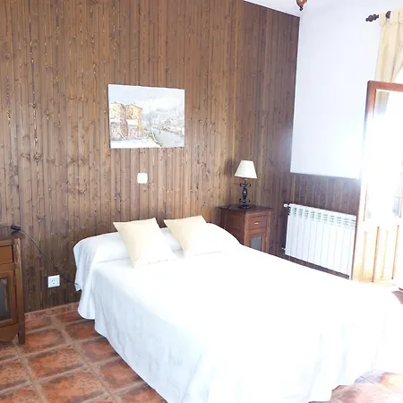 Casa rural Peña Falcón Torrejón el Rubio